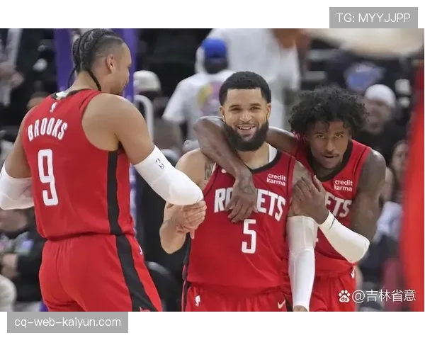 三届全明星比尔执行选项留队，伤愈归来或成快船休赛期最强引援